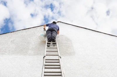 Peinture extérieure à Triac-Lautrait — façades et ravalement